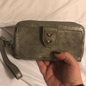 Stella & Dot metallic silver tech wallet